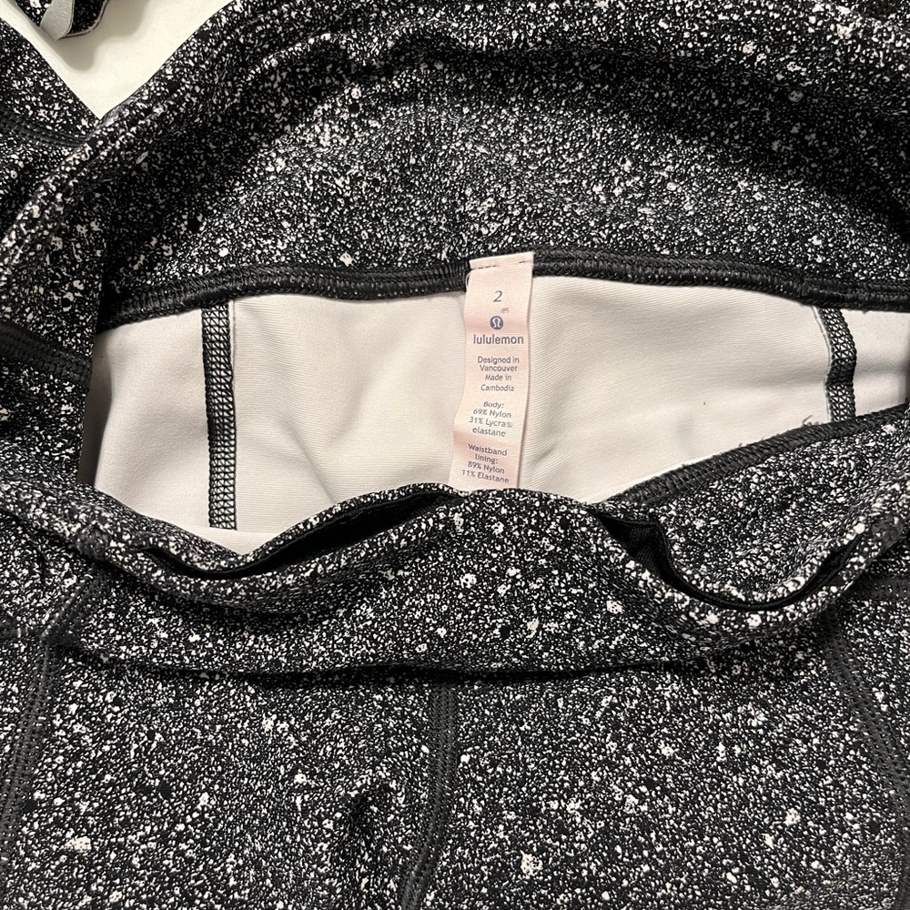 Lululemon Tight stuff tight II splatter - Picture 4 of 6